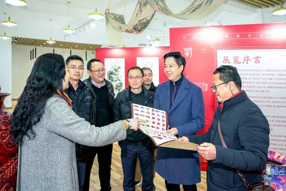 clip_image006.jpg _CLT8822_2